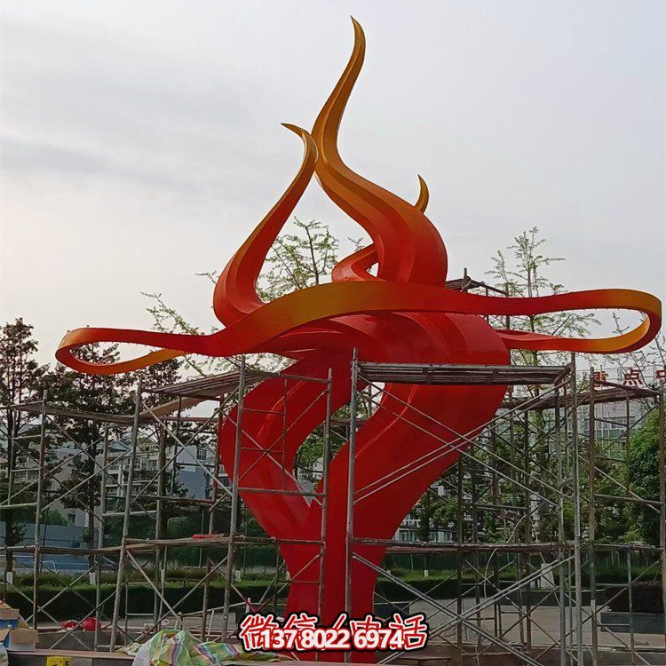 創意景觀不銹鋼雕塑擺件，點亮小區別墅美景