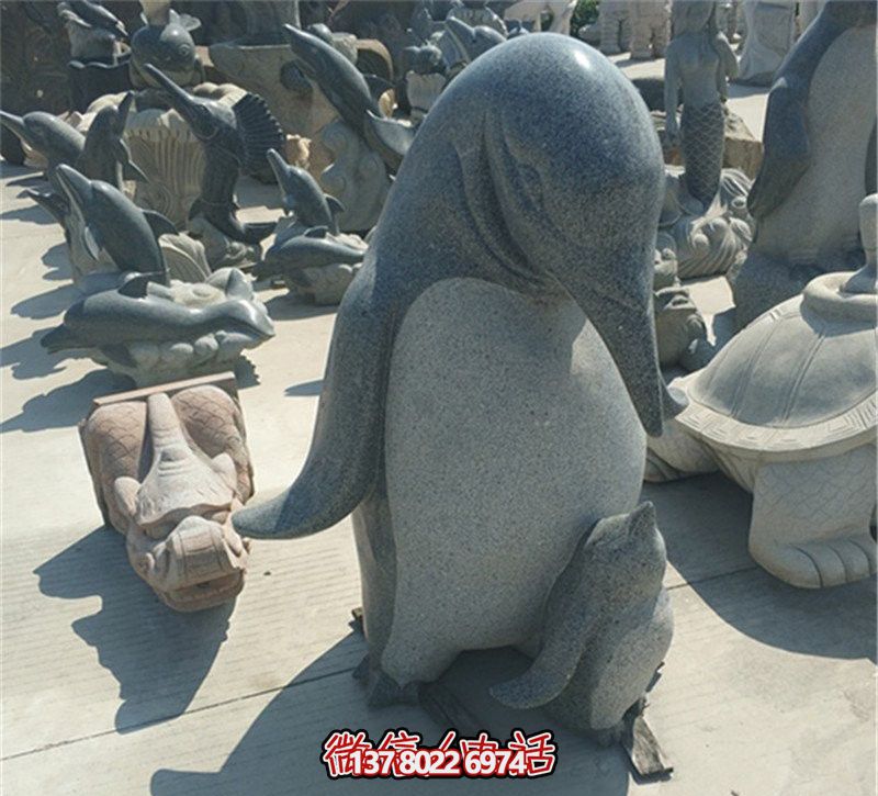 企鵝雕塑，讓公園更加精彩