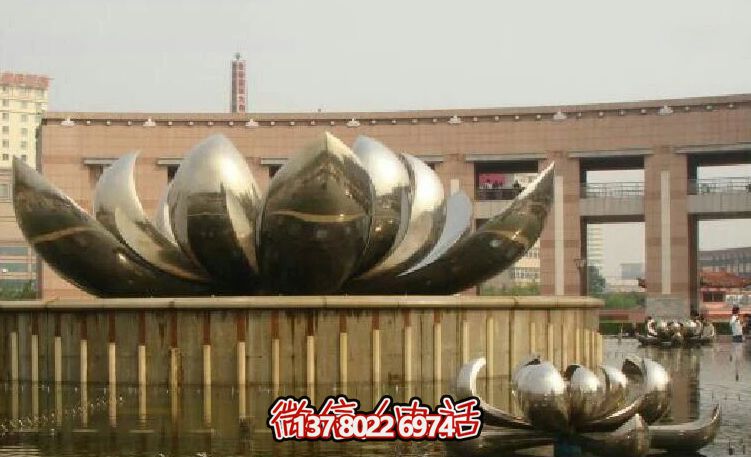 不銹鋼荷花雕塑，美化家園，增添小區公園戶外環境