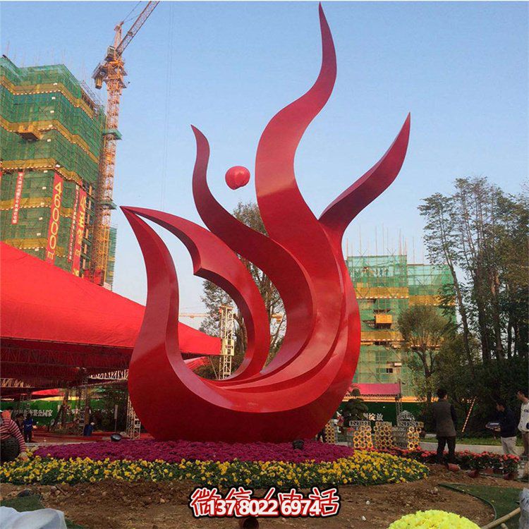 精美不銹鋼鳳凰雕塑，點綴精致小區(qū)、別墅環(huán)境