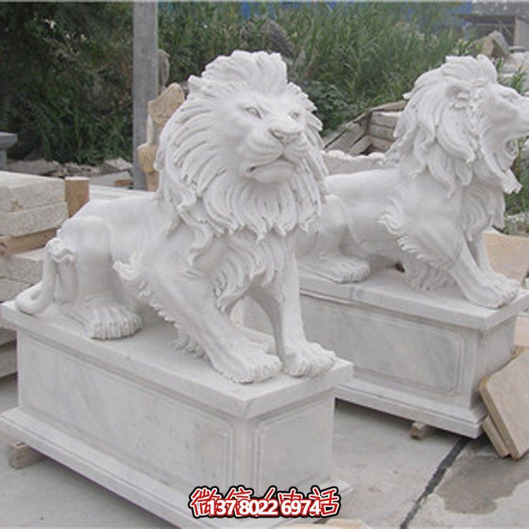 大理石獅子雕塑，點綴園林景觀