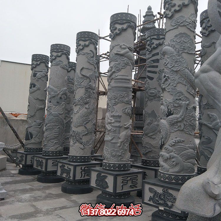 精美石雕十二生肖浮雕，傳承文化，點綴廣場柱子