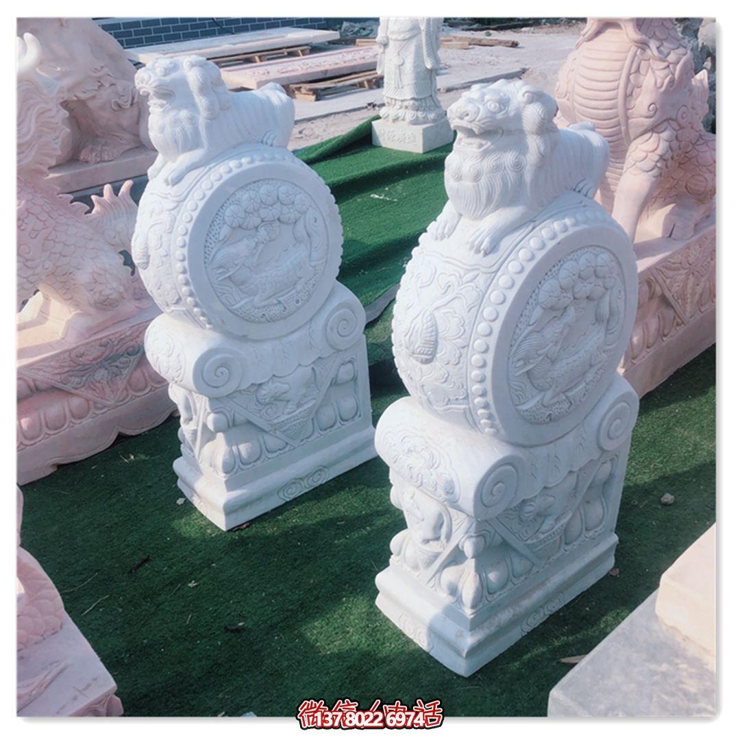 精美石雕獅子雕塑，裝點精致庭院