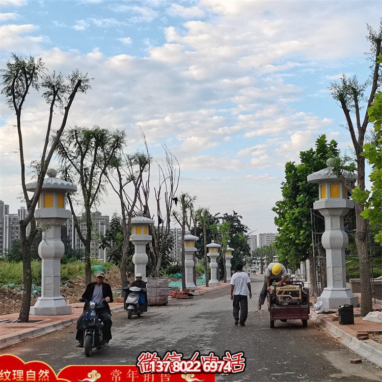 精美絕倫的大型石雕燈籠，專為園林路燈定制