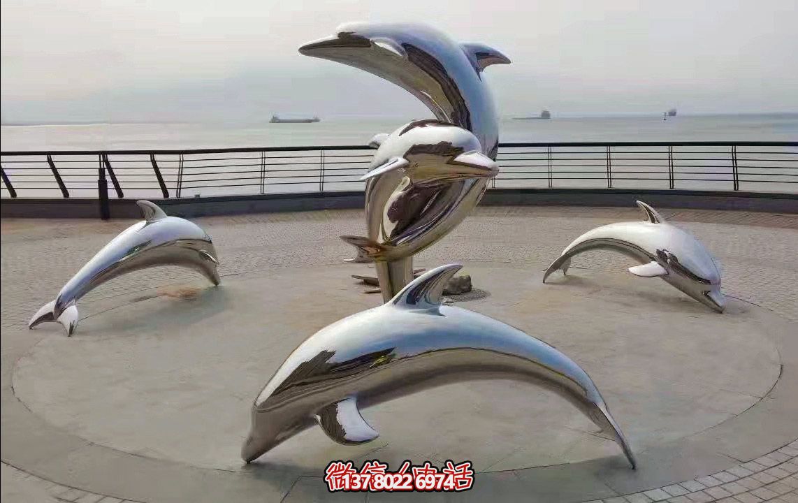 海邊創(chuàng)意不銹鋼鏡面跳躍的海豚雕塑 海邊創(chuàng)意不銹鋼鏡面跳躍的海豚雕塑
